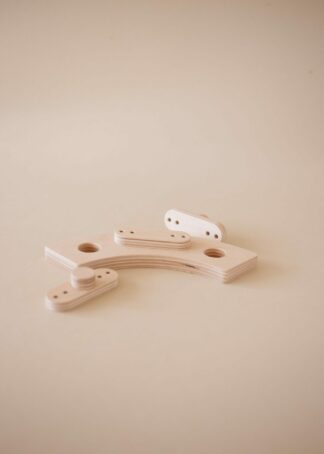 Adapter mit 4 Löchern für individuelle Holztafel