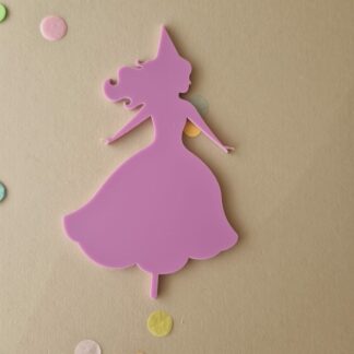 Auf diesem Bild sieht man eine Prinzessin in rosa als Stecker für den Geburtstagskranz.