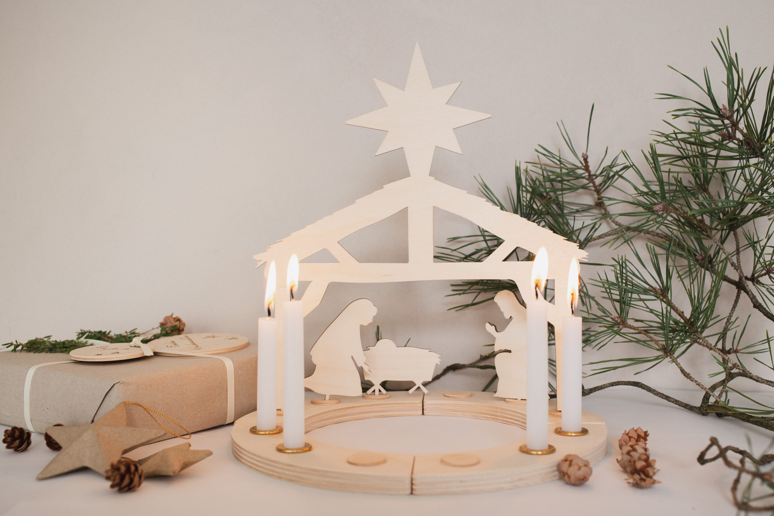 Holz Weihnachtskrippe 2025 Timmy Kirstin