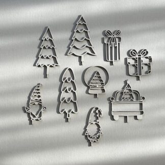 Filigrane Stecker für den Adventskranz aus Holz.