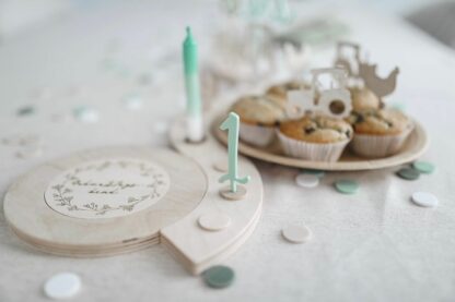 Zahlenstecker für den Geburtstagskranz zum ersten Geburtstag.