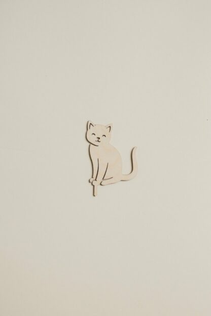 Katzen Stecker für den Geburtstagskranz aus Holz als Tischdekoration.