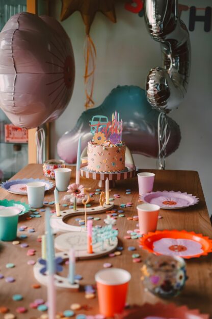 deko für einen hippie geburtstag.