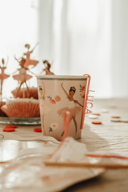Glasmarkierer als Anhänger für Becher oder Gläser bunt Ballerinageburtstag
