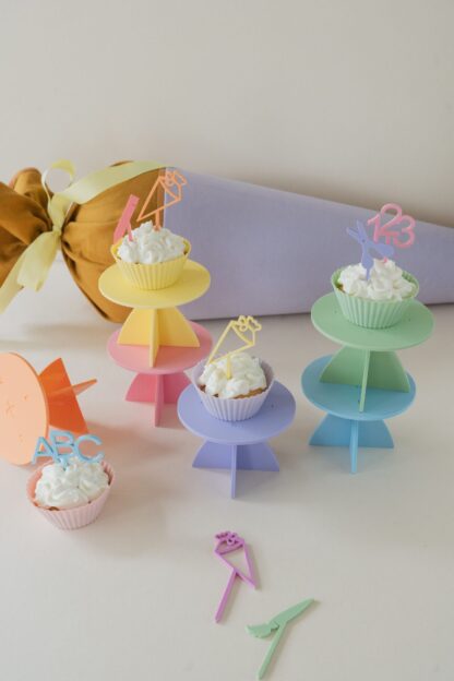Bunte Cupcakes zur Einschulung.