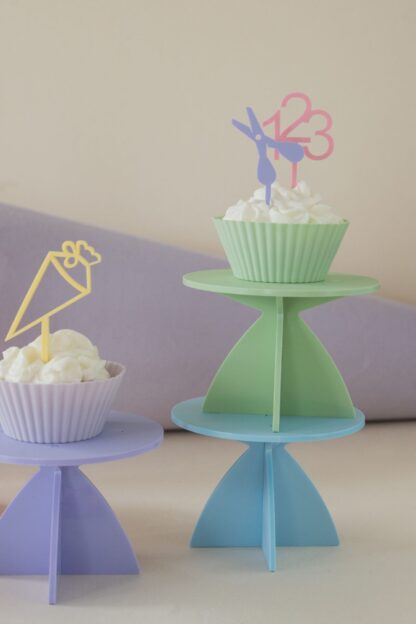 Muffin Stecker zur Einschulung als Tischdeko.