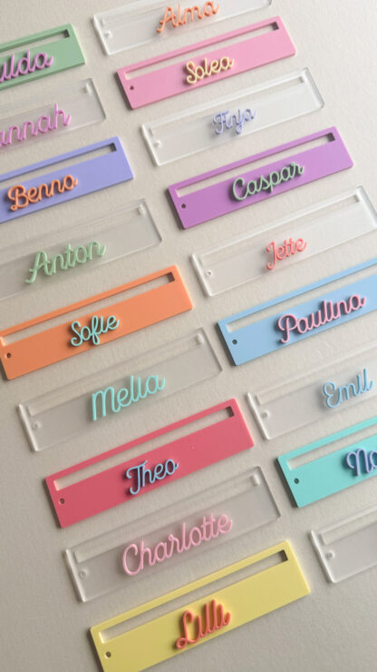 Bunte Lesehilfe für Kinder mit Namen personalisiert – Bild 3